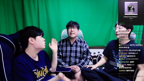반응몬 - 밥상데스크 실력 증진에 도움 안된다 생각하여 기적의 검 사...