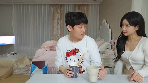 으악민초다 - [클립]깨박) 하루에 6~7시간 자 연비가 좋아 근데 한가...