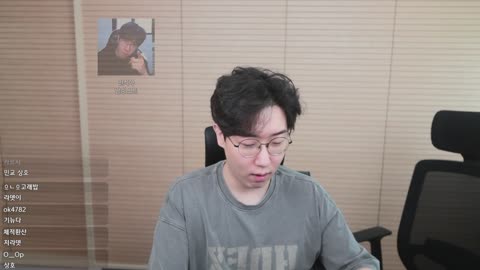 플라즈마단 - [클립] 기뉴다한테 결혼 소식 알리는 강만식
