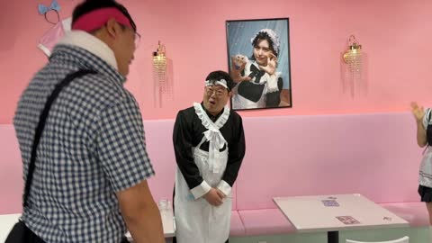 주륵주륵르르 - [클립]결제 UFC에 당황한 타쿠 손님