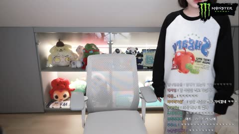 비니잉 - 우정잉 방송 와서 방셀 찍고 가는 이경민 ㅋㅋㅋㅋㅋㅋㅋㅋㅋ...