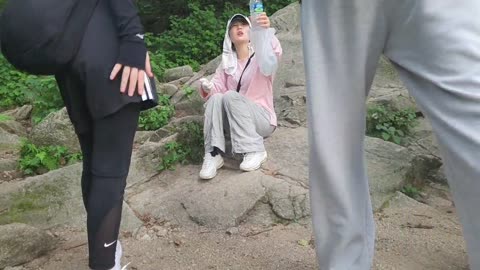 주륵주륵르르 - [클립]목청으로 전수찬 패는 깐숙이