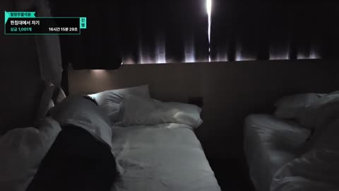 주륵주륵르르 - [클립]지피티 옆에 눕는 감스트 그리고 덮지는 지피티