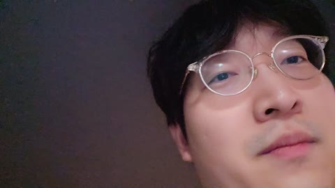 반응몬 - 권혁이 부모님에게 소고기 사드리고 애교용 잔망루피 트레이드...