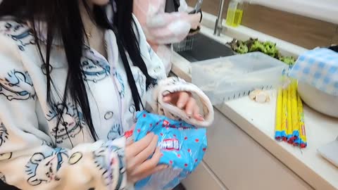 주륵주륵르르 - [클립]김민교: 와 대상혁 이라333: 어 후덕하게 나왔...