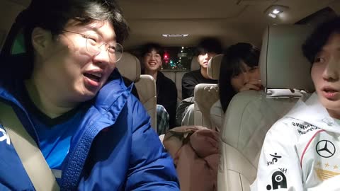 주륵주륵르르 - [클립]봉준: 너네가 롤에선 챌린져지 얘는 어젠가 나한...