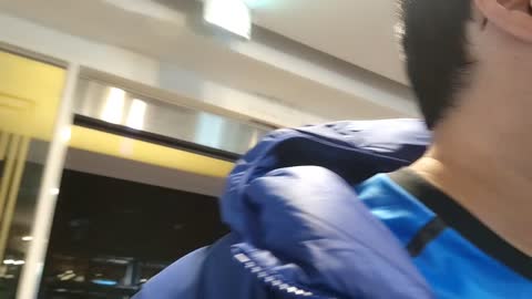 주륵주륵르르 - [클립]식당에서 깐딴섬 자리 배정받은 깐숙이 ㅋㅋㅋ...