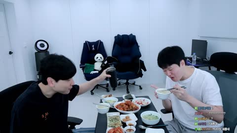 주륵주륵르르 - [클립]김민교: 꽃이 지고서야 클리드 봄인줄 안다 맞...