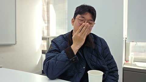 으악민초다 - [클립]지피티) 비치발리볼을 여름에 공장처럼 돌리면 ...