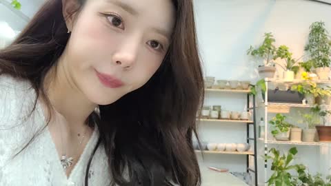 주륵주륵르르 - [클립]리아 앞치마 해주는 클리드 feat 리코더 브금