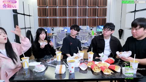 주몽3 - [클립]해기)성지고에 분만실있다고들엇는데? // 염보성)???...