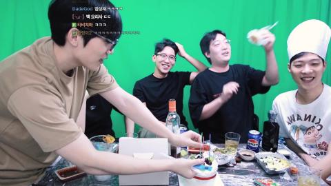 반응몬 - 5추 파티의 스맵 생일 축하 + 준밧드 전역 축하 노래