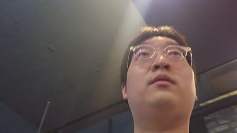 반응몬 - [클립]PC방 조사병단 중에 정팬이 발견한 이상호 반응