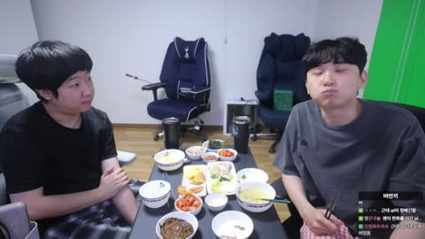 플라즈마단 - [클립]김민교 : 에아니 재결합했다며 어떻게 된 거야? ...