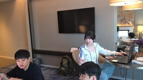 반응몬 - [클립]맹든링 태국서버 입주 준비중인 정신나가는 킴성태 오...