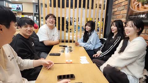 주륵주륵르르 - [클립]소희가 자리비우자 본색 드러내는 성태