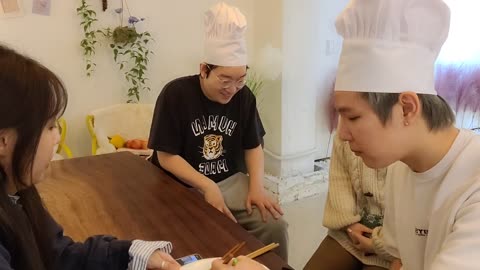 주륵주륵르르 - [클립]이상호 요리 푸파하다가 걸린 이채이