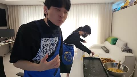 주륵주륵르르 - [클립]김민교x이상호x이라333 전부치기