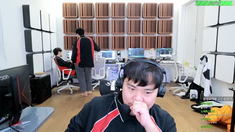 주륵주륵르르 - [클립]염보성: 준수형 인스타 올려주면 이길 수 있는데...