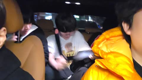 [클립]김민교 : 야이 개새끼야 누가 벨트를 겨드랑이에 껴 ㅋㅋㅋㅋㅋㅋㅋㅋㅋㅋㅋㅋㅋㅋㅋㅋㅋㅋㅋㅋㅋㅋㅋㅋㅋ