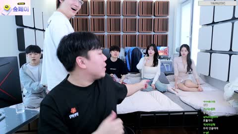 주륵주륵르르 - [클립]염보성: 실물 어때 김민교: 실물 ㅆㅅㅌㅊ 염보...