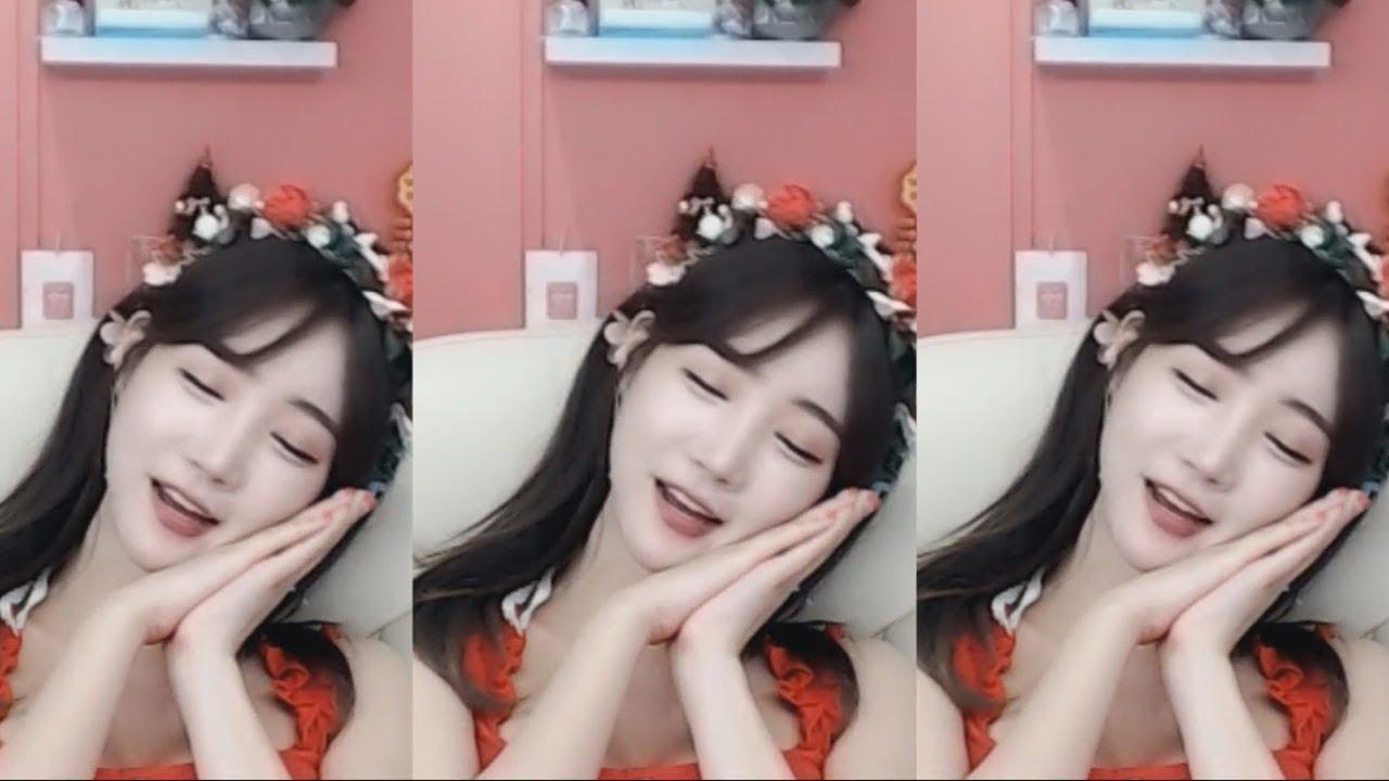 심쿵사주의 사랑스러운 셀리 리액션 보고가세요!