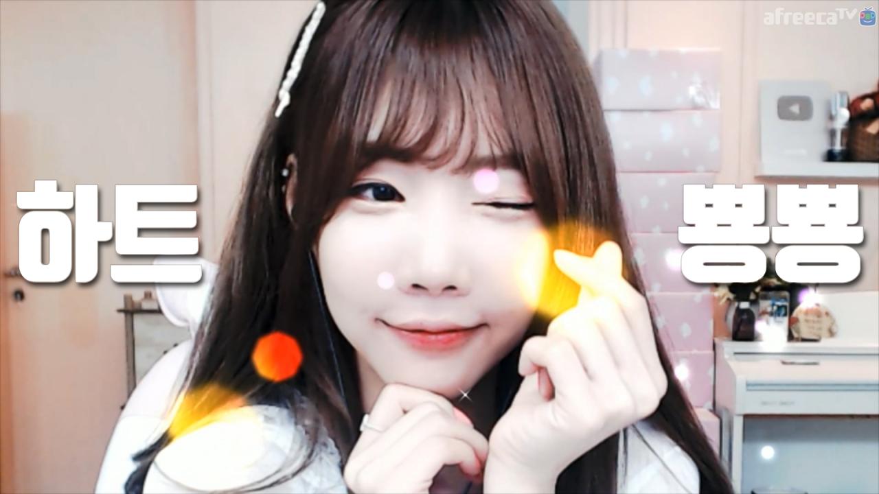 셀리이 노래를 한여름에?!ㅋㅋ
