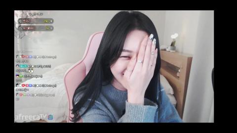 해은:: 생얼방송 Full ver   1부 미모 실화임(폰영상)