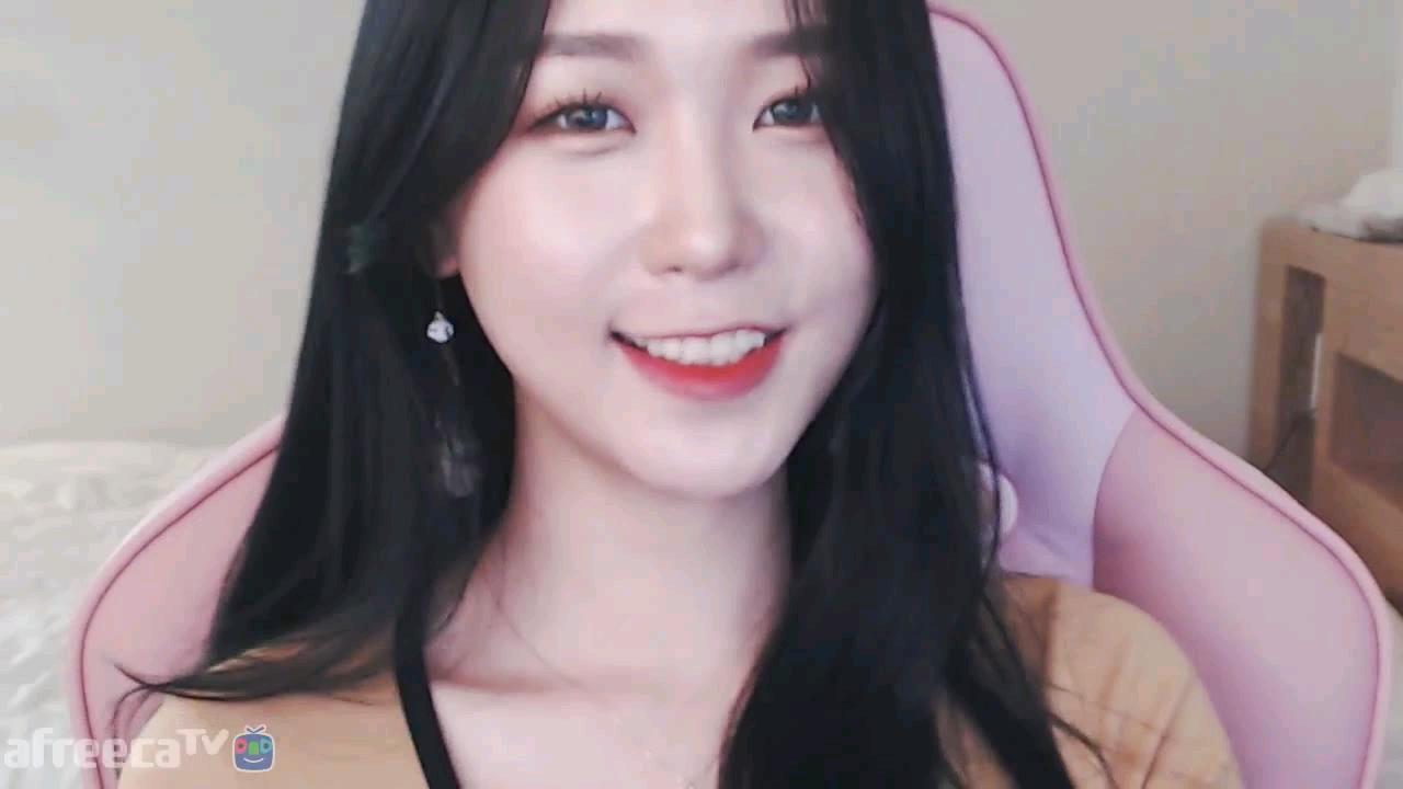 Lovelyz - 새콤달콤(해은.ver)
