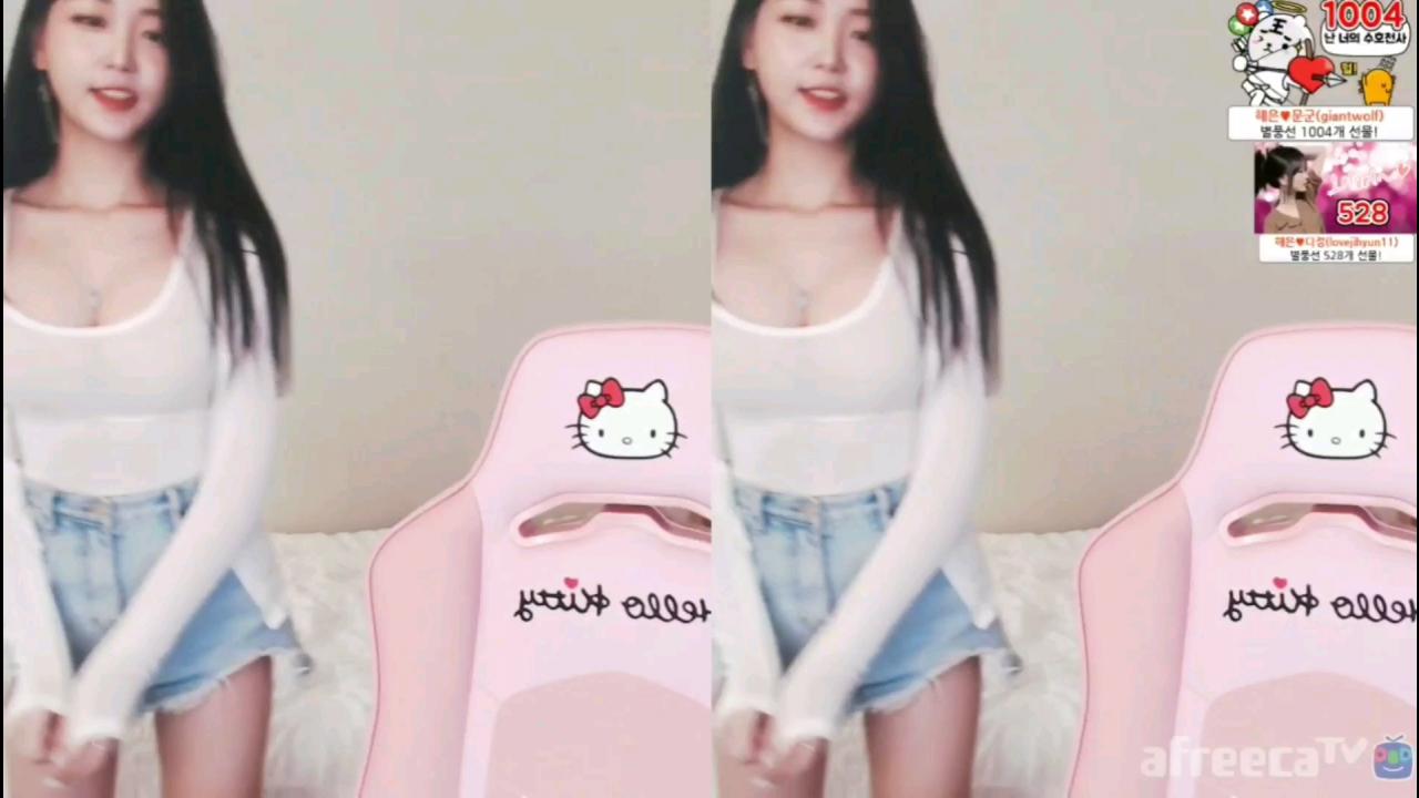 해은:: 전신샷_새콤달콤 3 심쿵 리액션