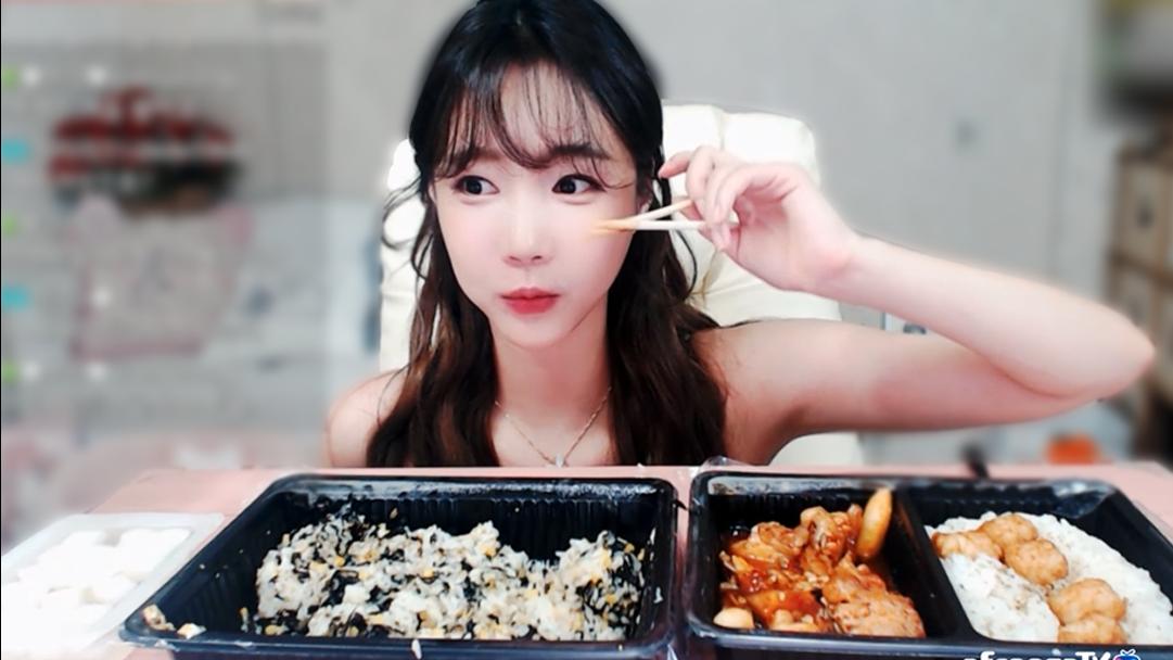 셀리 치밥은 언제나 옳다! 셀리의 치밥 먹방!