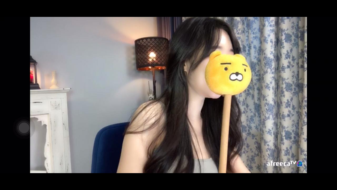 김아윤느 너무보고싶어 