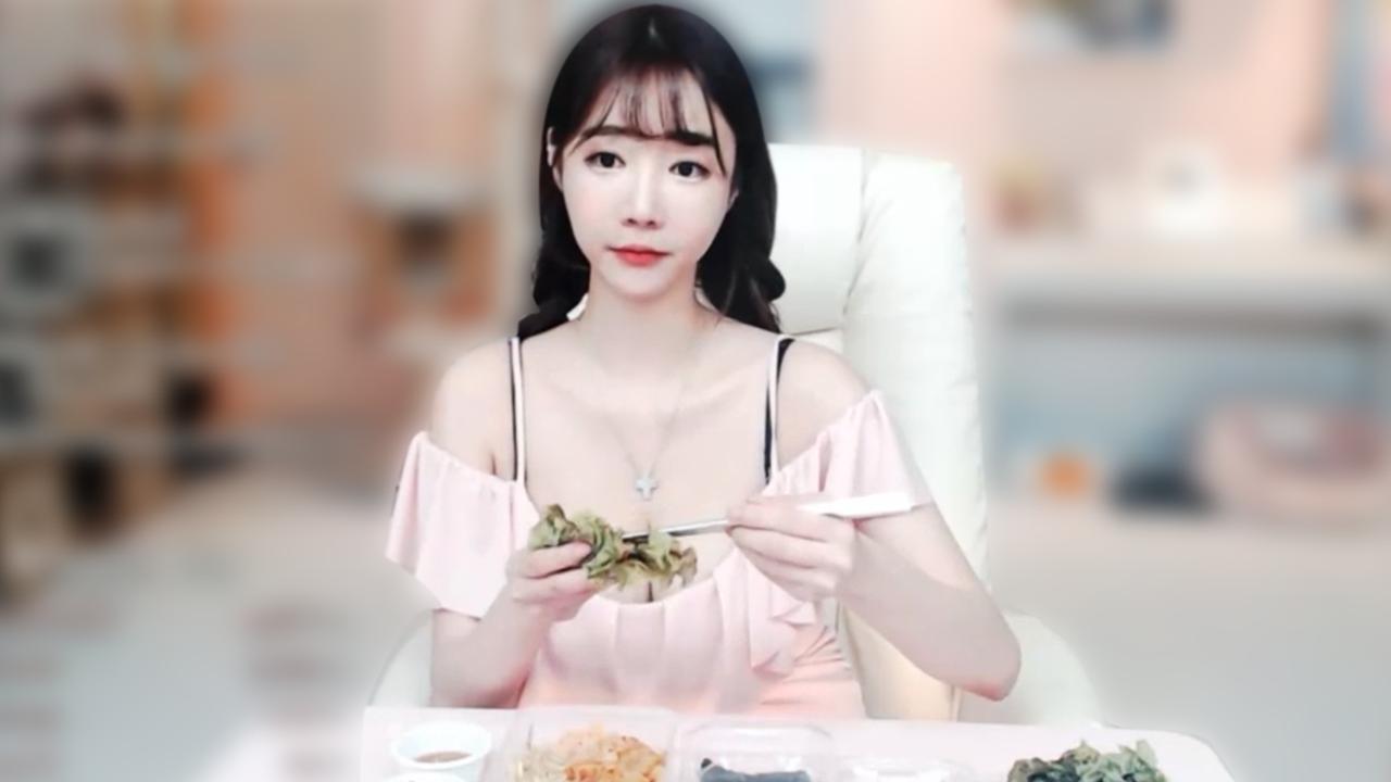 셀리 셀럽분들과 연애상담하며 꼬망! 꼬망!