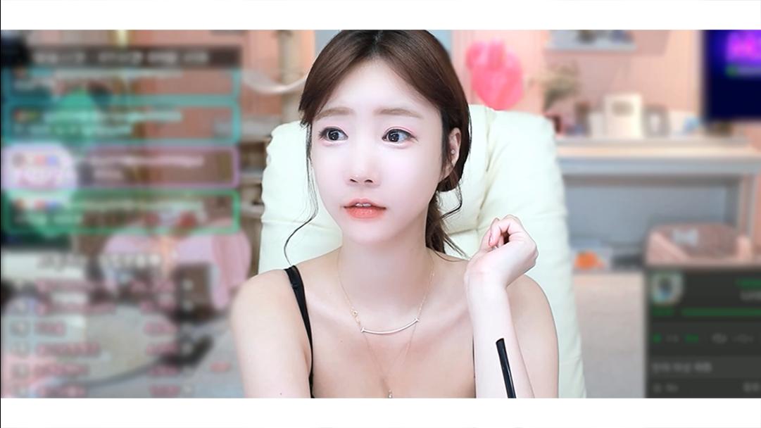 집순이 셀리의 집콕 라이프 스타일