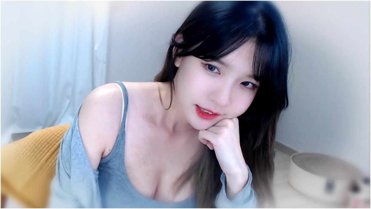 제 카톡 좀 봐주세요..