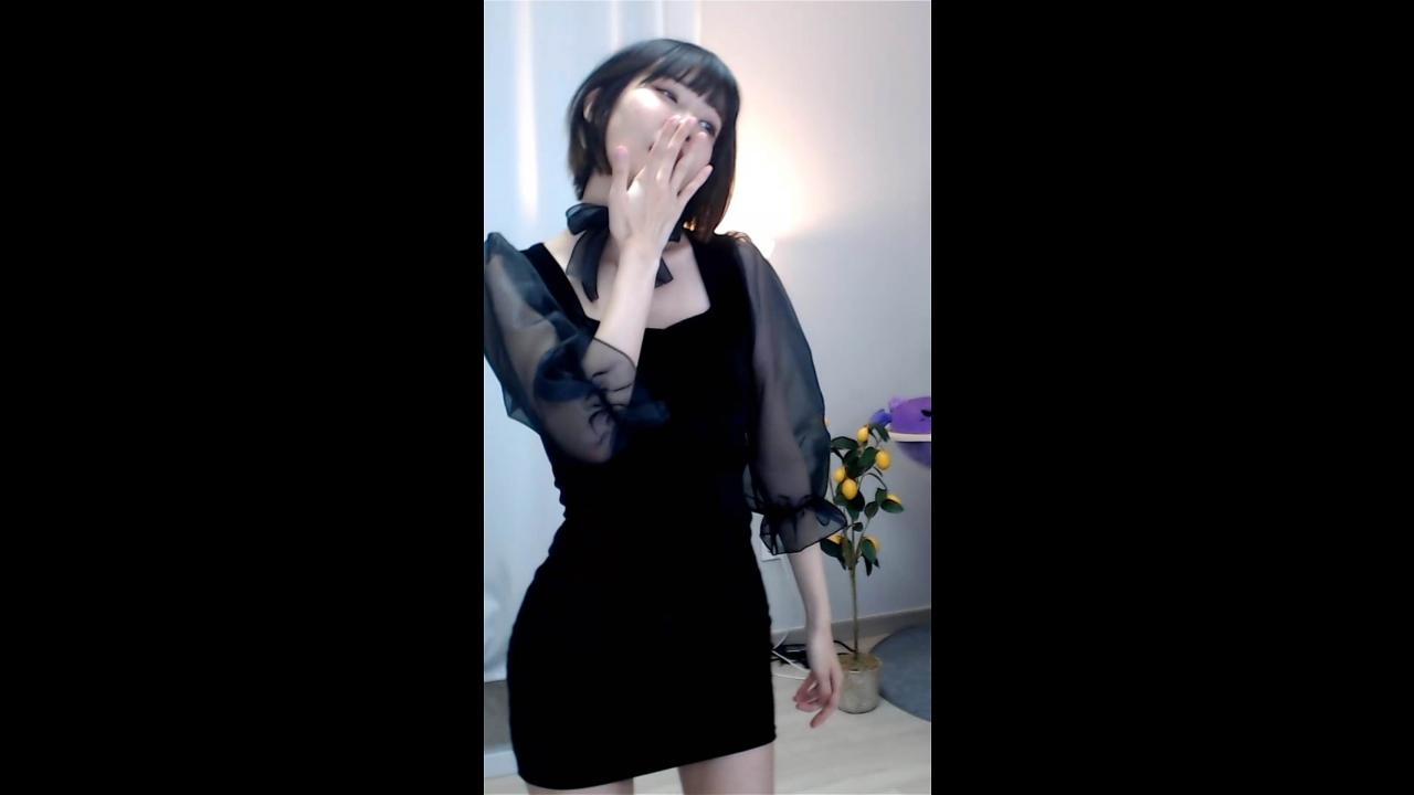 요즘 유행하는 코카인 댄스 여캠 현실판