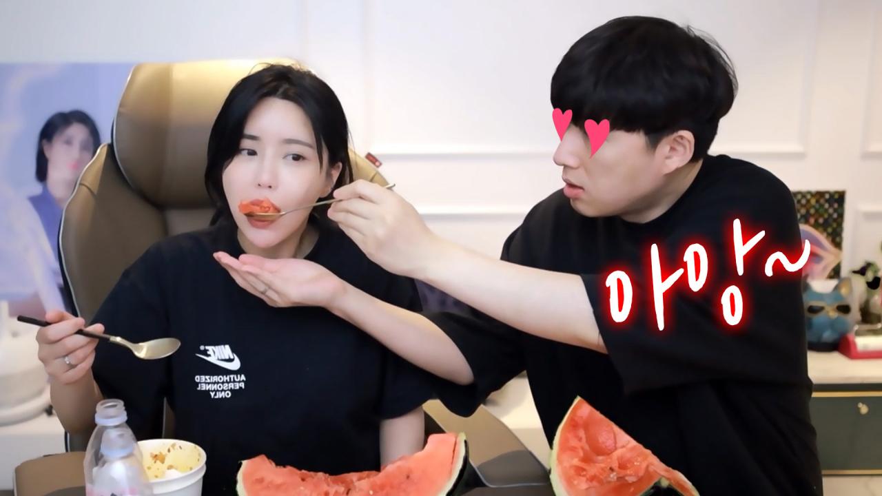 대표님...꿀 떨어집니다..