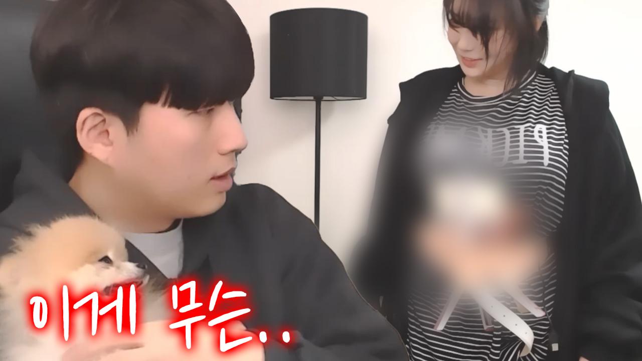 재혁아 내 배에 뭔가가 있어...