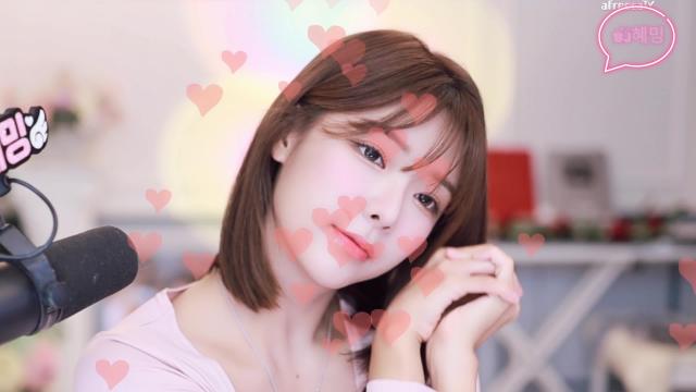 [케크루] 세상귀여운 혜밍의 귀여워서미안해