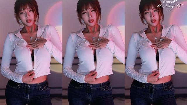 Everything Black (feat. Mike Taylor) / 혜밍 프리댄스