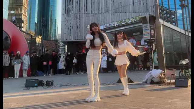 퀸다미x수련수련 - LIKEY